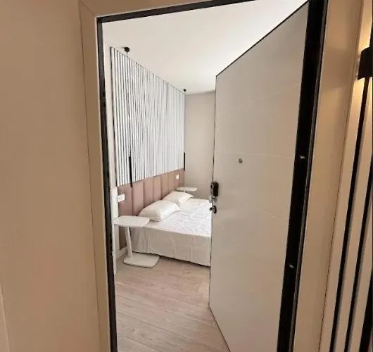 Le Terrazze Exclusive Roof Apartment