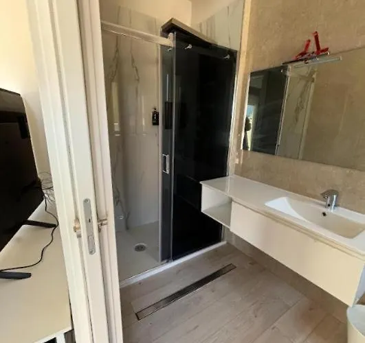 Le Terrazze Exclusive Roof Apartment